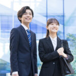 新入社員の名刺はいつ作る？|入社・研修・配属に合わせた準備の進め方のサムネイル